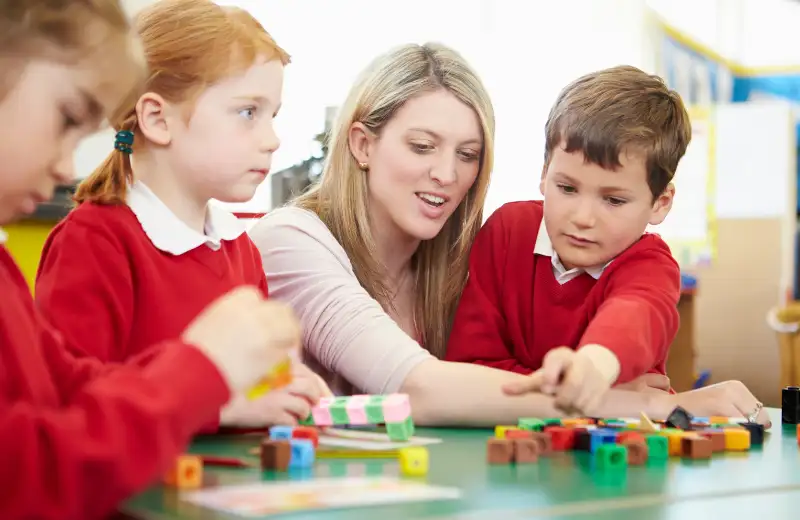 Mathematical Understanding and Teaching Methods – Underpinning Theory